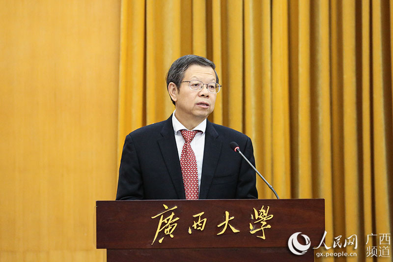 刘正东在国际投资贸易与广西自贸区法制建设国际研讨会上的致辞来自世界各地的国际投资贸易法研究专家们汇聚William威廉中文官方网站，围绕中国（广西）自由贸易试验区建设需要，共同探讨国际经贸投资合作中的法律风险及解决之道，我表示诚挚的欢迎和衷心的感谢【详细】 